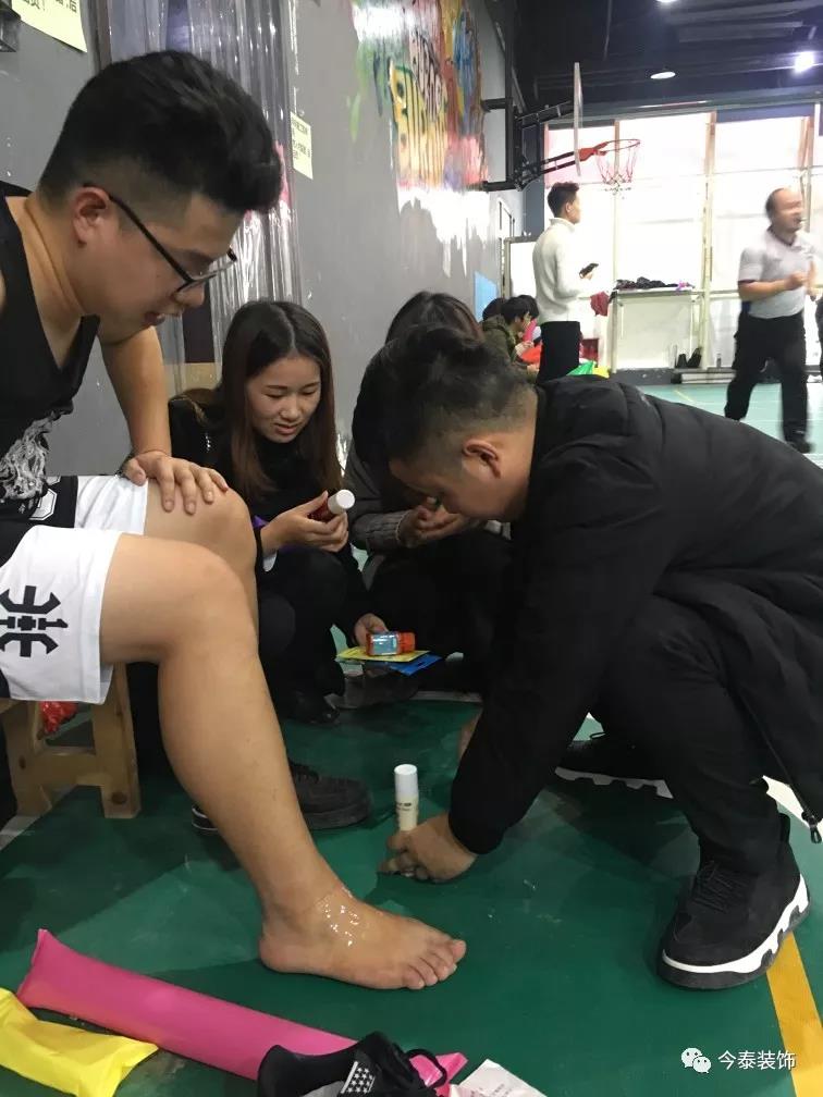 今泰裝飾冬季籃球聯(lián)賽圓滿(mǎn)結(jié)束！(圖9)